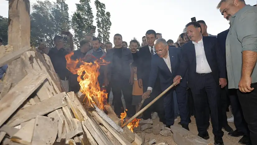 Bünyan'da kamp ateşi yandı, festival heyecanı başladı