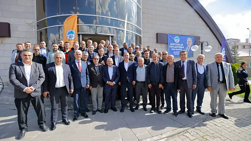 Büyükkılıç Sarız'da muhtarlarla buluştu: Talepler masaya yatırıldı