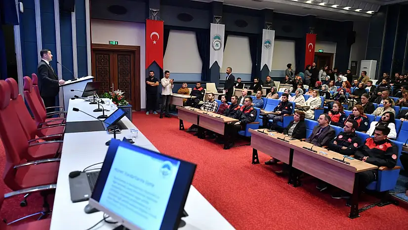 Büyükşehir'den personel  ve gençlere destek