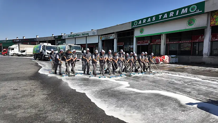 Büyükşehir Hal Kompleksi'ni yaza hazırladı