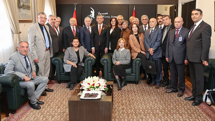 CHP'li isimler Genel Başkan Özgür Özel ziyaret sonrası ne söyledi?