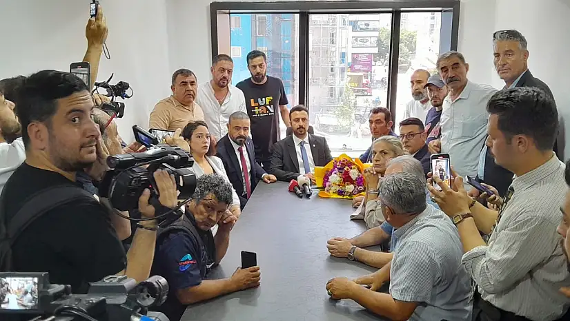 CHP Kayseri il binasında gerginlik!