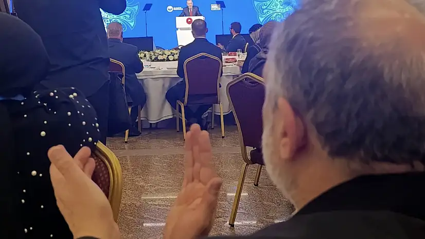 Cumhurbaşkanı'nın programında da Talas'ta pazarda da onlar var