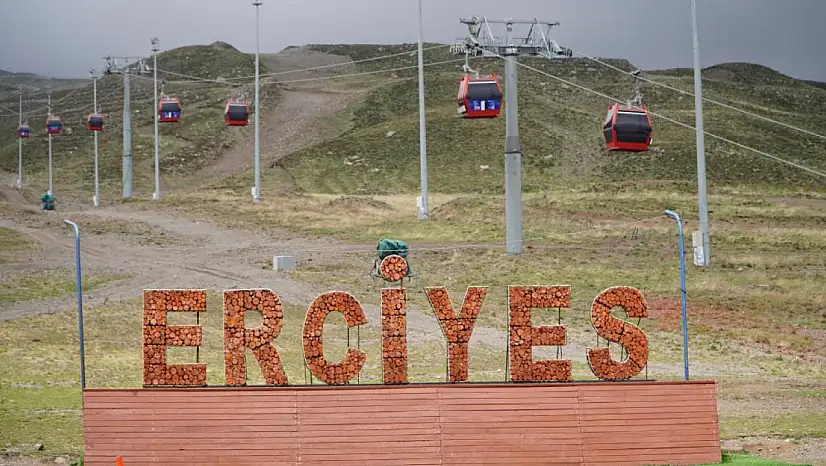 Erciyes'te gondol çalışma saatlerine düzenleme