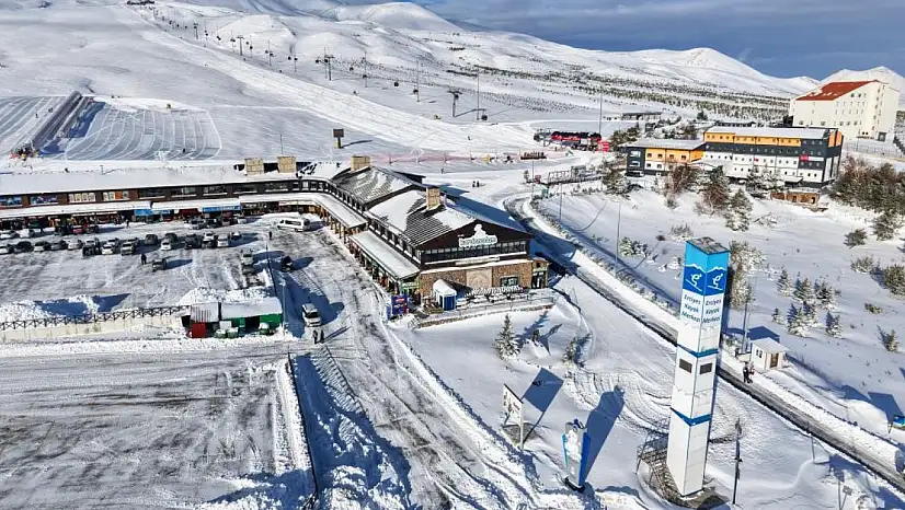 Erciyes'te hareketlilik başladı! Karnesini alan koştu