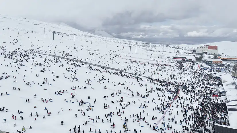 Erciyes'ten yeni rekor! 3 milyonu geçti