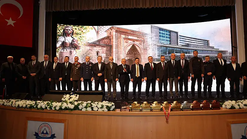 Erciyes Üniversitesi Rektörü Altun yeniden aday mı?