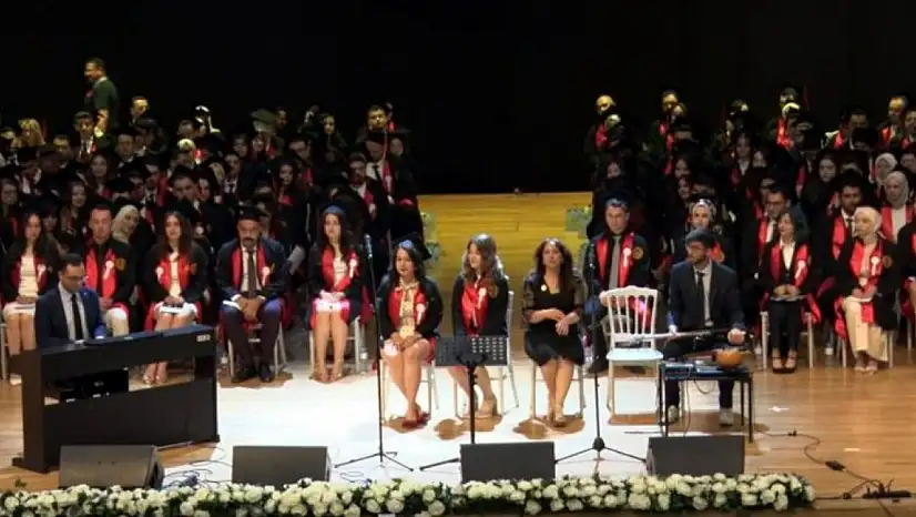 ERÜ'de diplomalarını aldılar, şifa dağıtmak için yola çıktılar