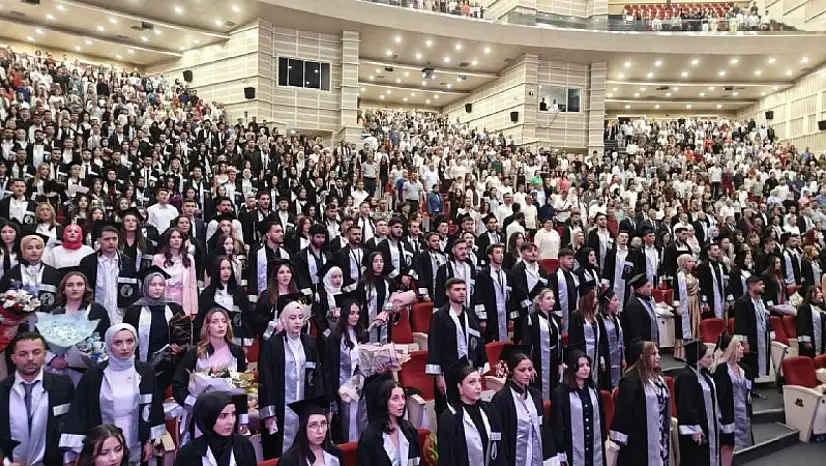 'Kayseri'nin eline su dökecek memleket yok'