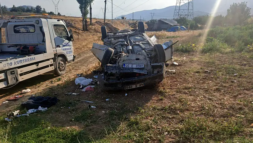 Feci kaza evli çifti birbirinden ayırdı! Koca öldü, eşi ağır yaralandı