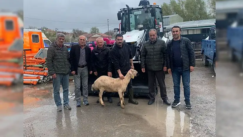 Filoya eklenen araç için kurban kesildi
