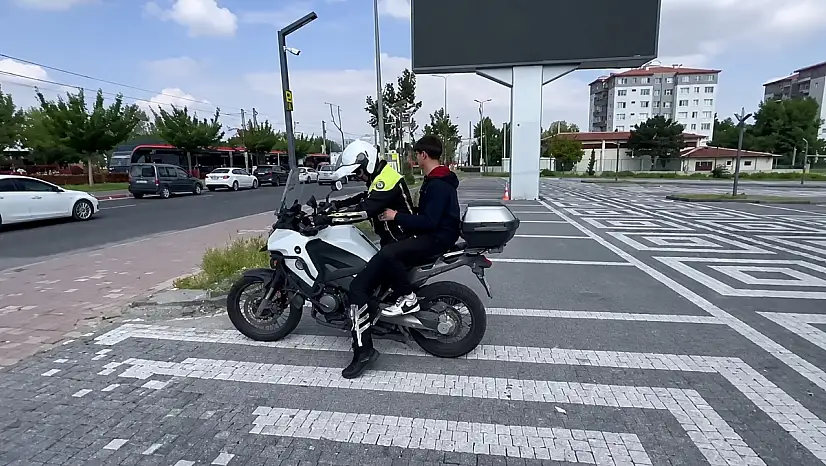 Geç kalanların imdadına Kayseri Emniyeti yetişti!