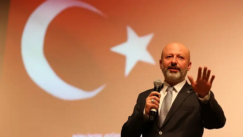 'Geleceğe emin adımlarla yürümeye devam edeceğiz'