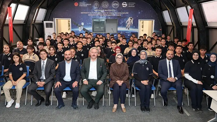 Havacılık ve uzay öğrencileriyle anlamlı buluşma