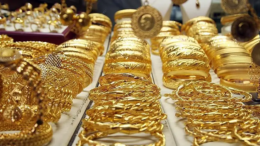 Güvenli liman altın yine yükselişte: Güne hızlı başladı