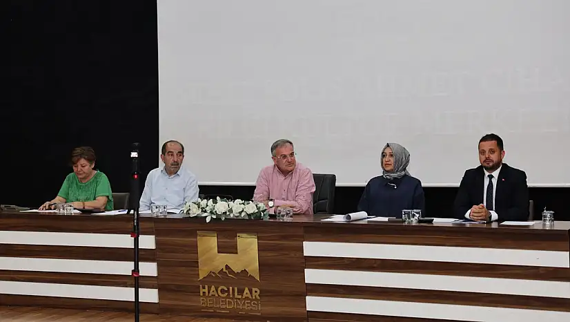 Hacılar'da 3 iş yeri satıldı: 12,4 milyon TL gelir elde edildi