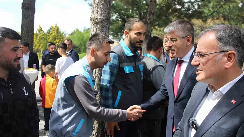 Hacılar'da bayram buluşması