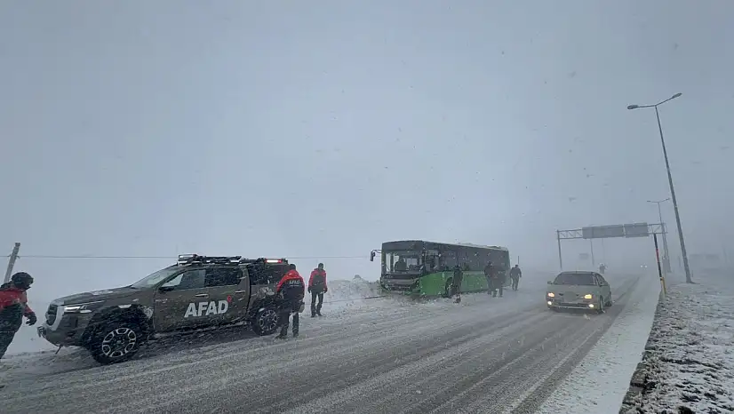 Hacılar'da tipi kabusu: 3 yaralı!