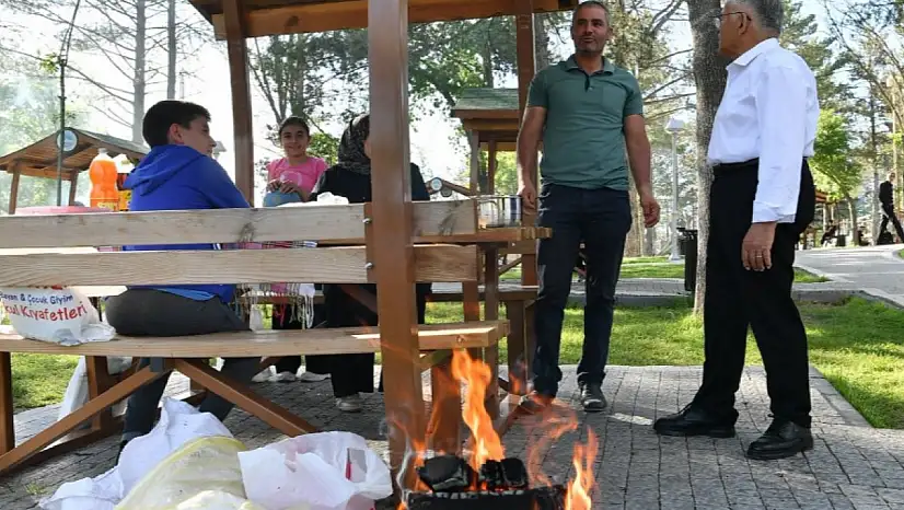 Hafta içi bile dolup taşıyor! İşte Kayseri'nin yeni gözdesi