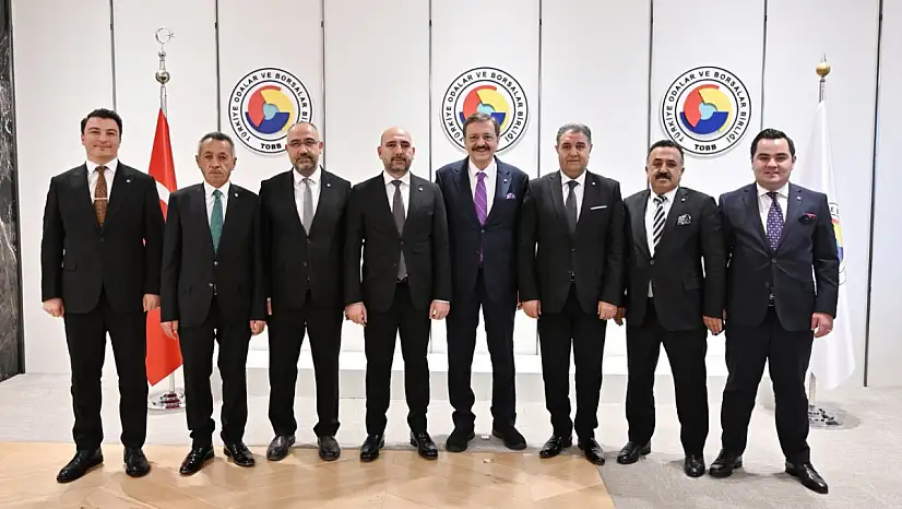 Hisarcıklıoğlu, Kayseri Ticaret Borsası yönetimiyle bir araya geldi