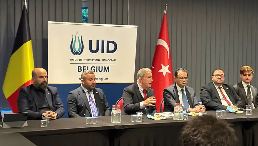 Hulusi Akar'dan Avrupa Türklerine kritik mesaj!