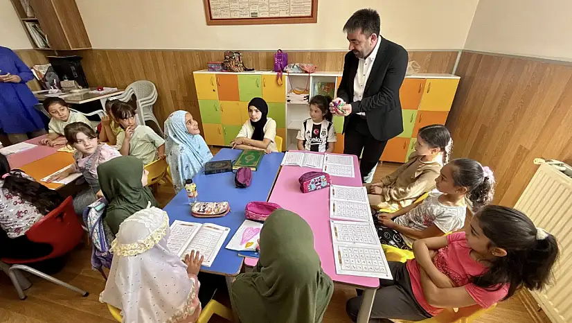 İl Müftüsü Yaz Kur'an Kurslarını ziyaret etti