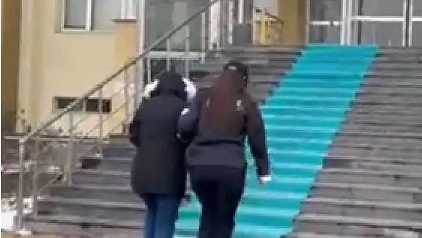 Kadın uyuşturucu taciri yakalandı