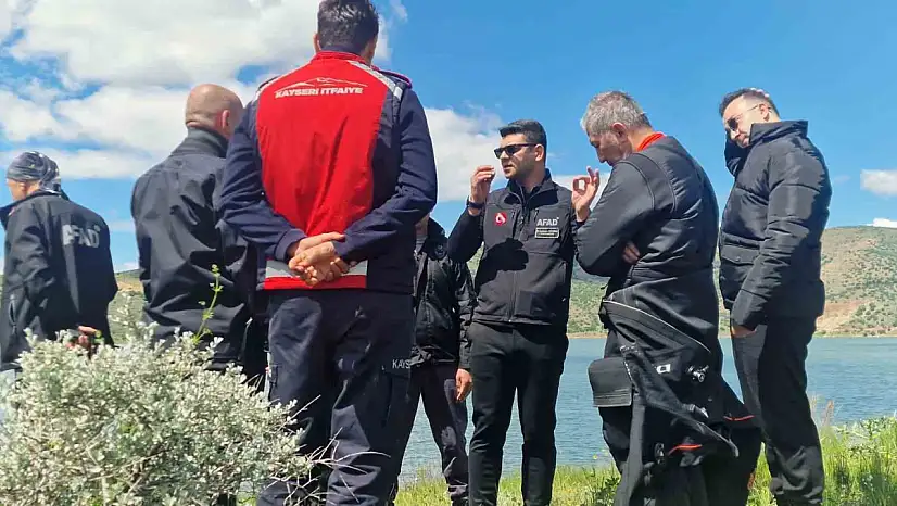 Kızılırmak'a düşen genç için 51 personel seferber oldu
