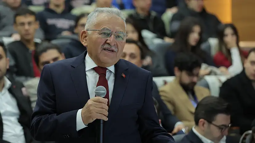 Kayseri Büyükşehir Belediye Başkanı o isimlere destek verdi!