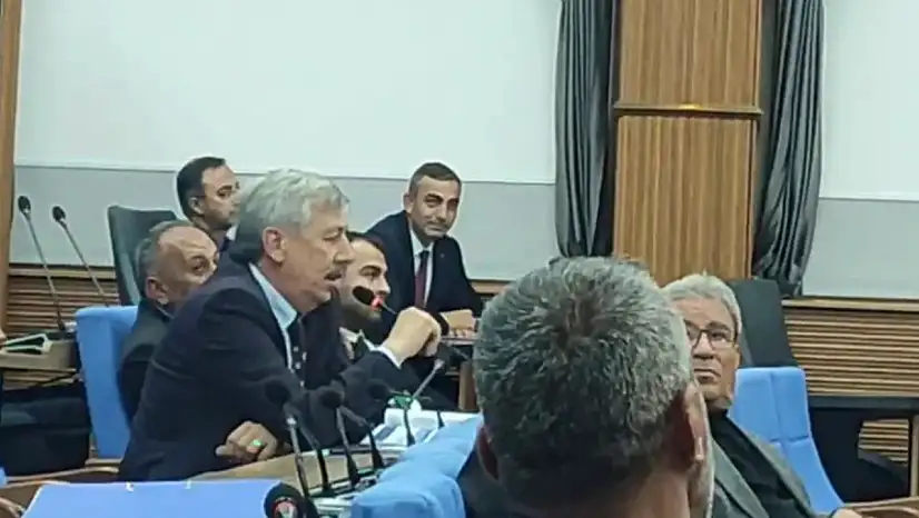 Kayseri Büyükşehir Belediye Meclisi'nde ulaşım zammını böyle savundu!