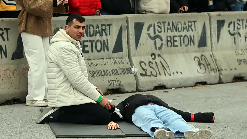 Kayseri'de 30 ekibin katılımı ile tatbikat düzenlendi! Filmleri aratmayan görüntüler