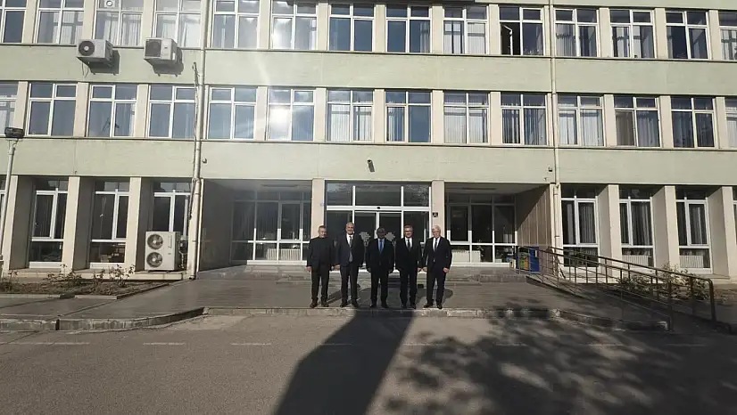 Kayseri'de 4 Belediye Başkanı o binada görüldü!