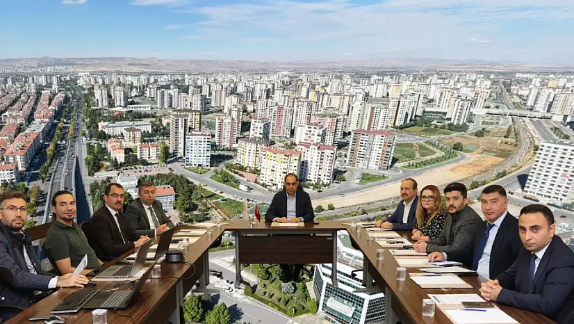 Kayseri'de 421 bin kişiye hizmet verecek yeni hastane için ilk toplantı!