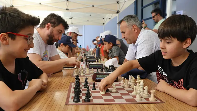 Kayseri'de baba ve oğullar yarıştı