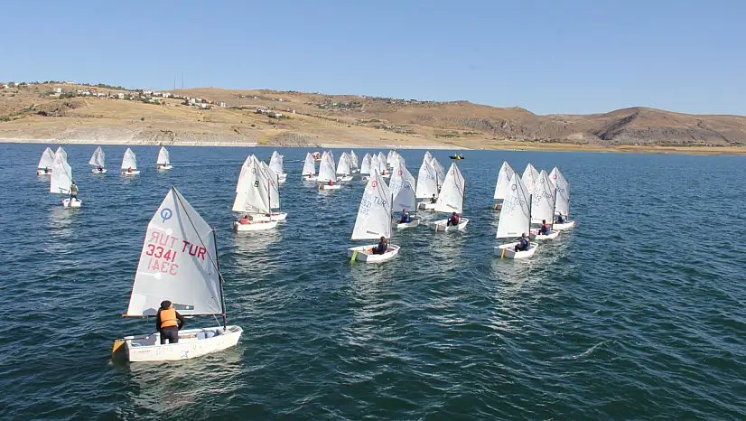 Kayseri'de bir ilk: 7 ilden 57 sporcu geldi!