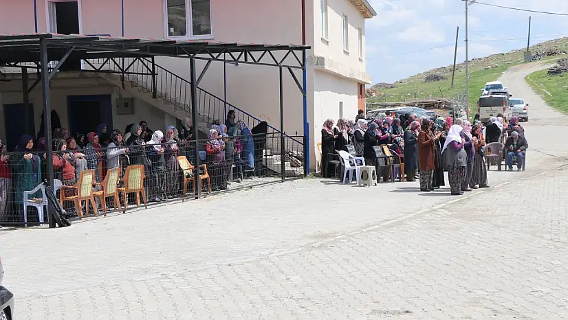 Kayseri'de bir mahallede daha vatandaşlar toplandı!