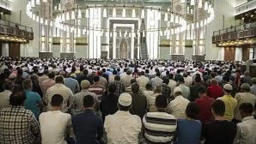 Kayseri'de bugün namaz vakitleri (13 Nisan Pazar)