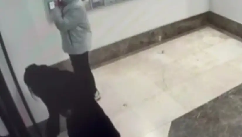 Kayseri'de büyü alarmı: İşte o anlar kameraya böyle yansıdı!