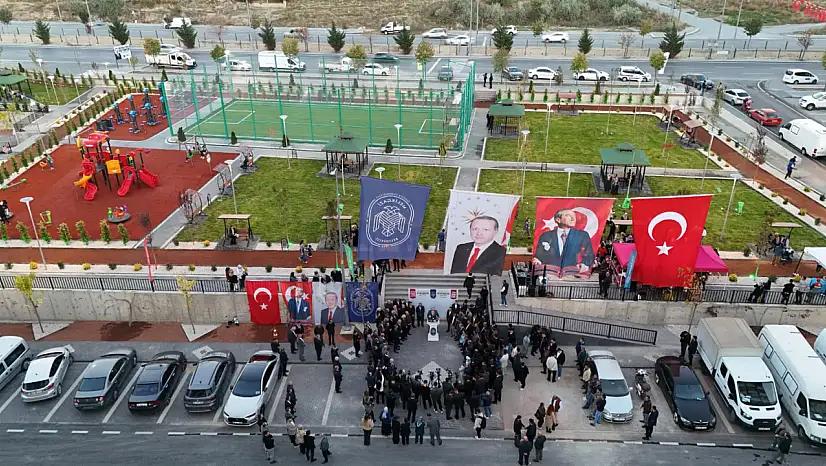Kayseri'de dikkat çeken açılış! Fırat Yılmaz Çakıroğlu'nun ismi yaşayacak