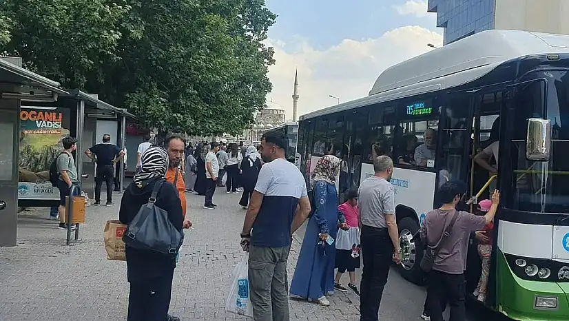 Kayseri'de durakta beklemeyin! Bu otobüslerin saatleri değişiyor
