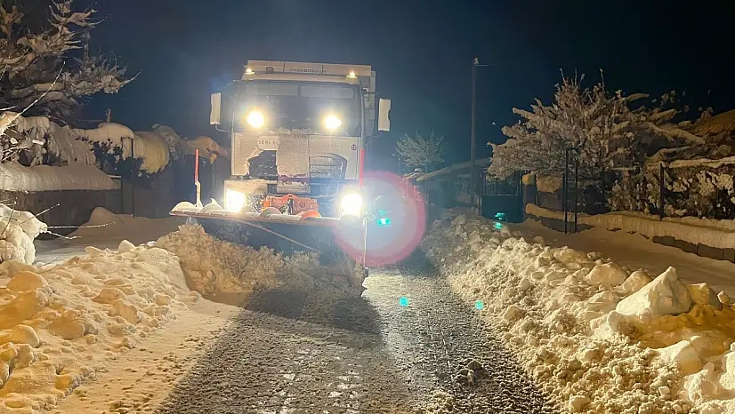 Kayseri'de ekipler teyakkuzda! 146 yol açıldı
