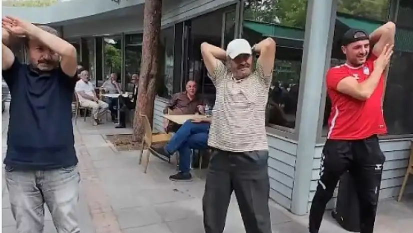 Kayseri'de emekliler jimnastik yaptı