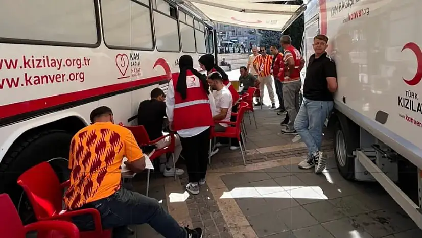 Kayseri'de Galatasaray taraftarlarından örnek davranış