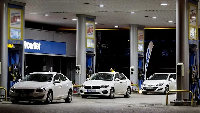 Kayseri'de gece yarısı tabelalar değişti! 3 TL birden zam geldi