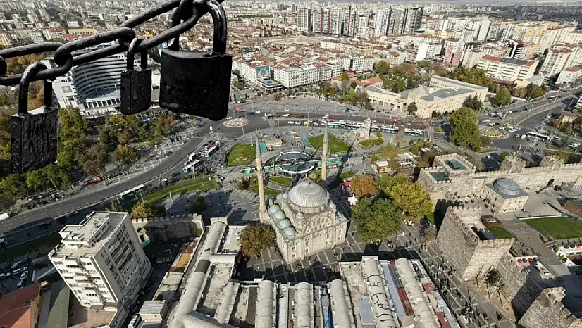 Kayseri'de günde 7 esnaf kepenk kapattı!