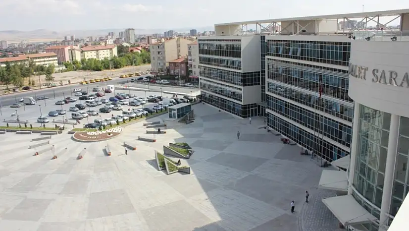 Kayseri'de Kızılay Başkanı'nın paylaşımı yargıya taşındı