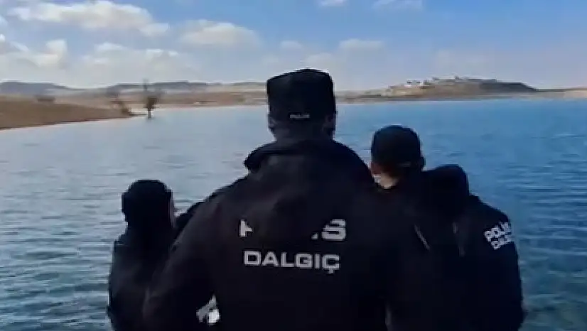 Kayseri'de kurbağa adamlar 83 saat su altında kaldı