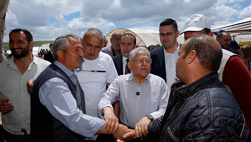 Kayseri'de kurban pazarlığına Başkan Büyükkılıç hamlesi!