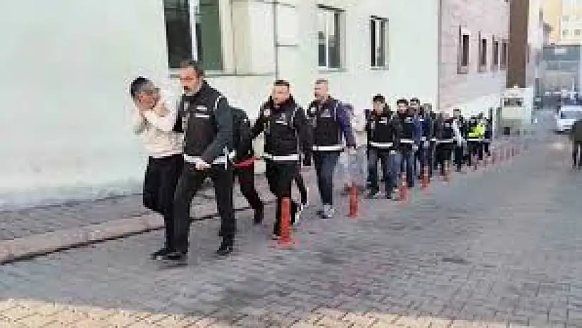 Kayseri'de 'milyonluk ilaç yolsuzluğu' davasında flaş gelişme