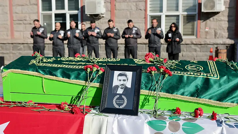 Kayseri'de o isme böyle veda ettiler! Fabrikada duygu dolu anlar